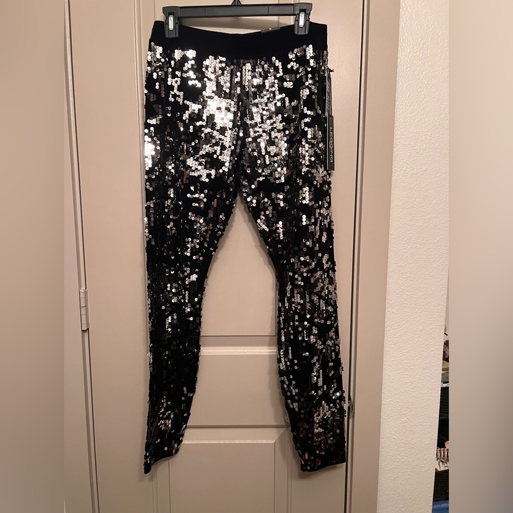 “Express” Sequin leggings